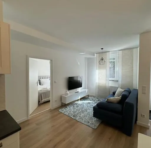 Gemuetliches Apartment, Nur 5 Min Ins Zentrum