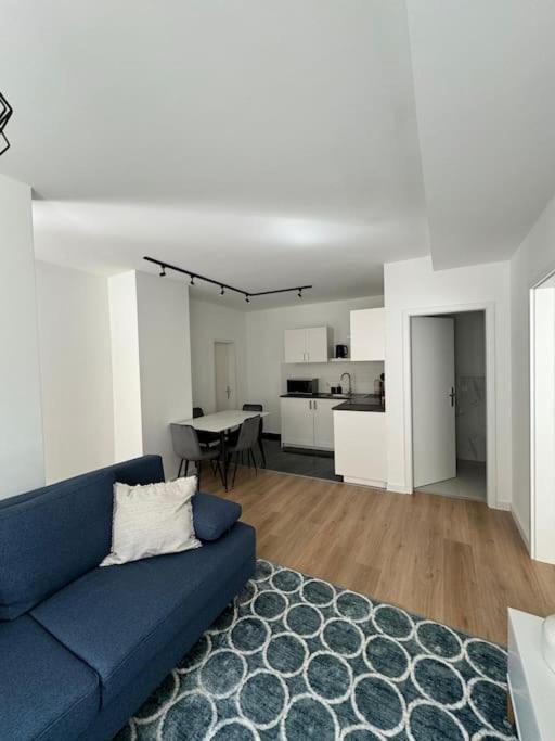 Gemuetliches Apartment, Nur 5 Min Ins Zentrum Apartment *